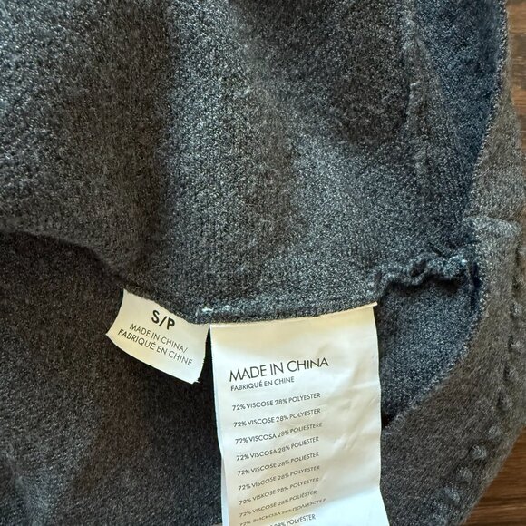 Club Monaco Knit Mini Skirt - Picture 3 of 4